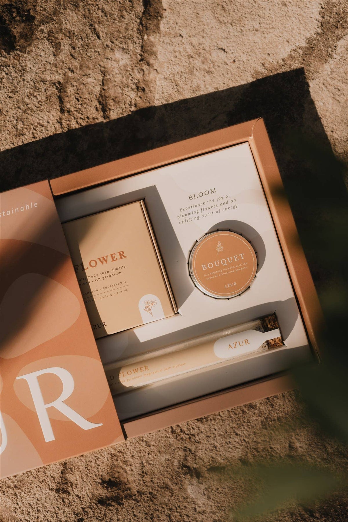 Bloom gift set — view 3