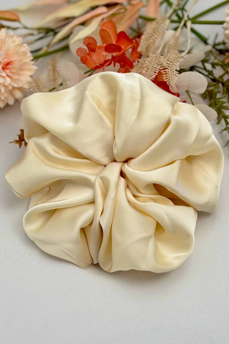 Satin scrunchie — view 5