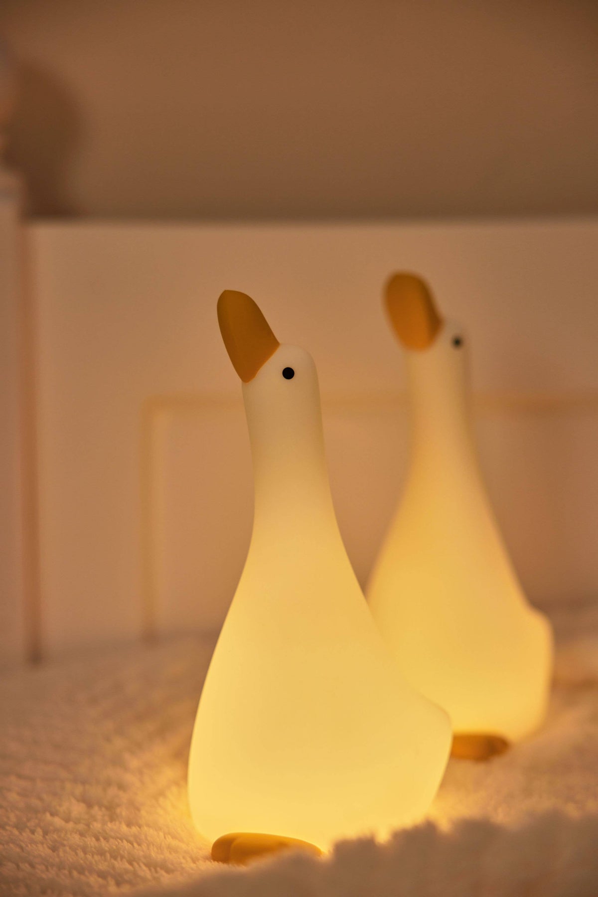 Goose silicone night light — view 5