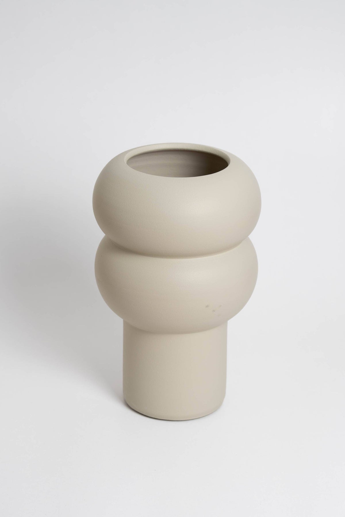 Ripple vase large in off-white — view 4