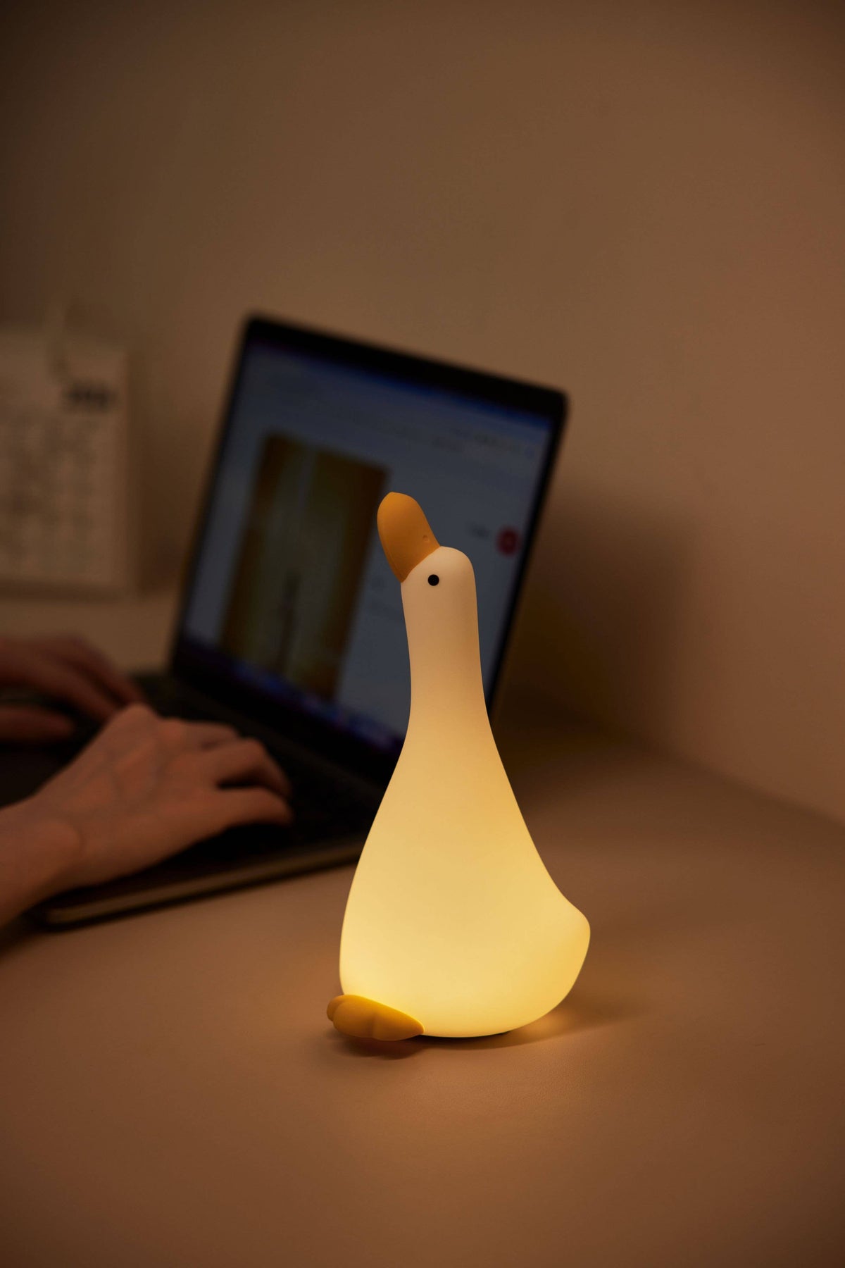 Goose silicone night light — view 3