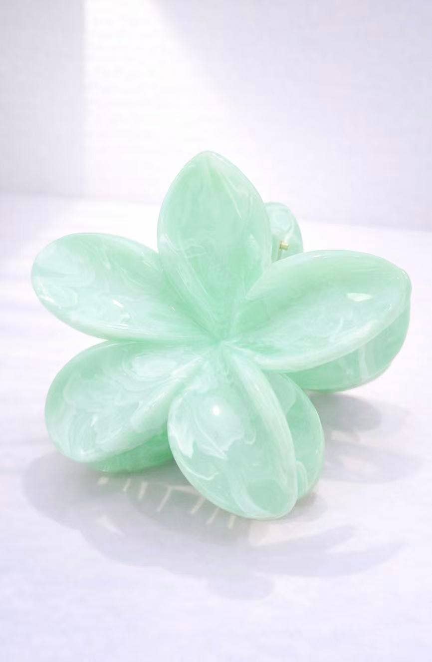Flower-shaped hair clip — view 3