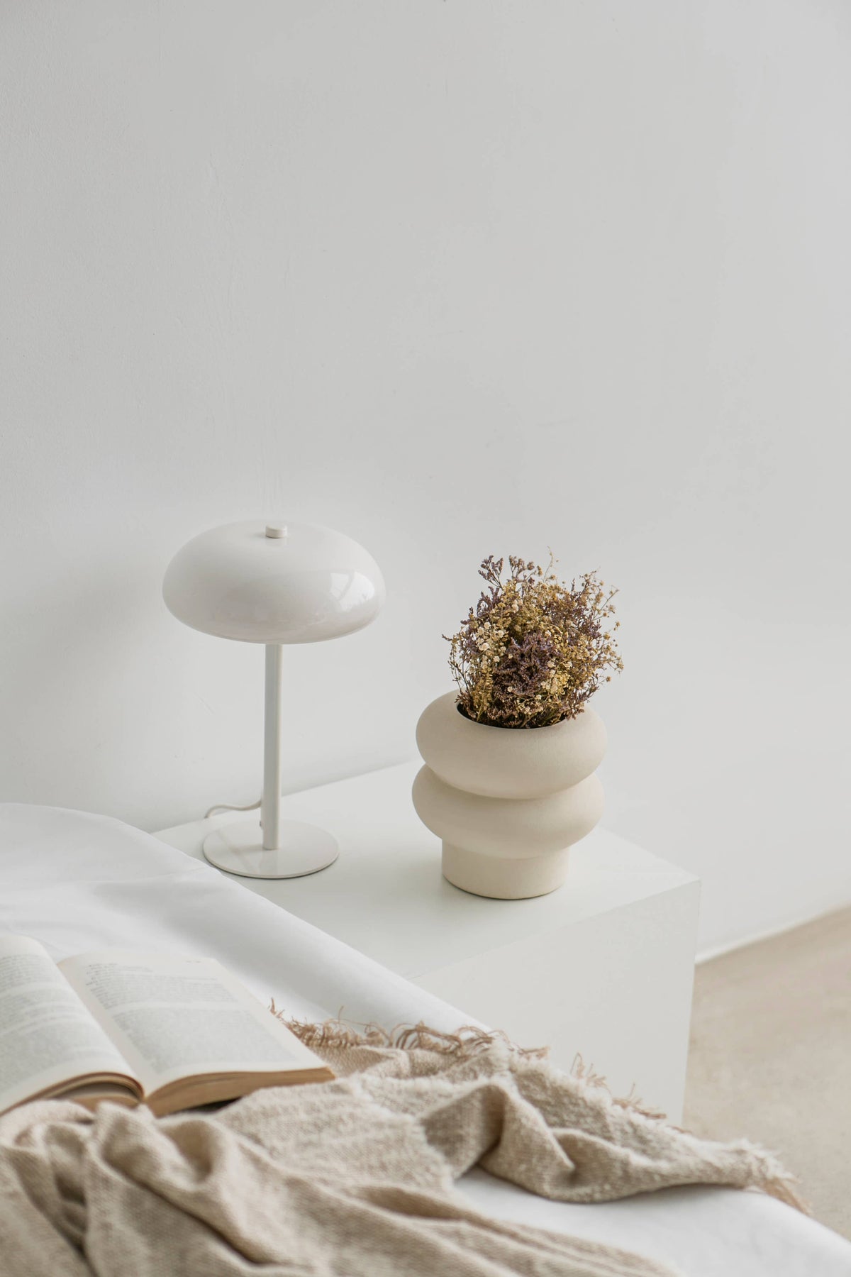 Ripple vase small in off-white — view 2
