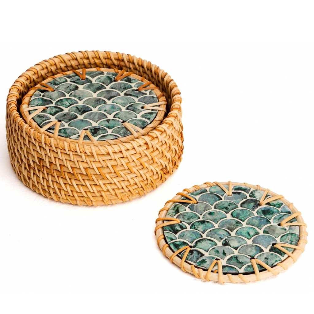 Set of six natural round drinks coasters