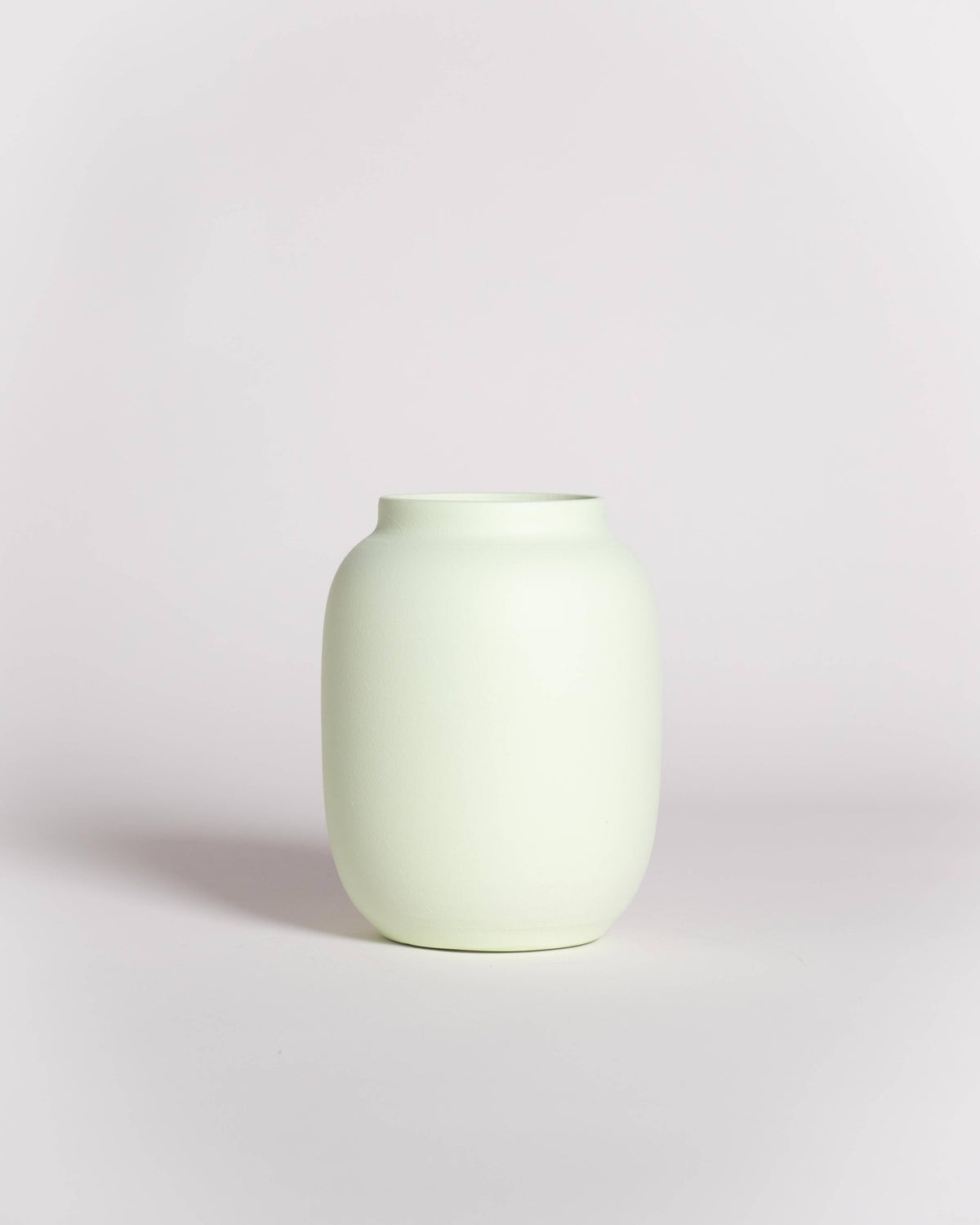 Blanc 04 vase in light green — view 2